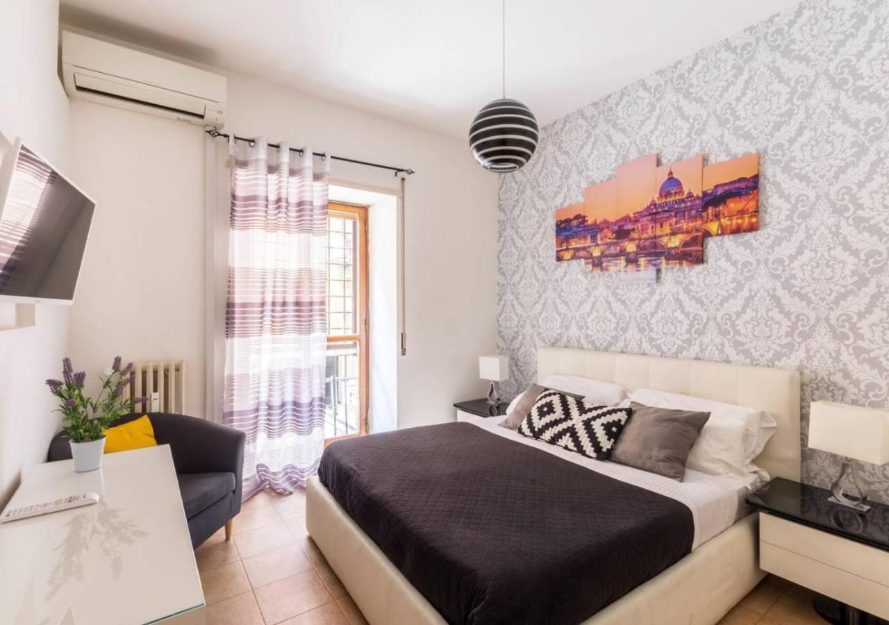 Apartment Navona *